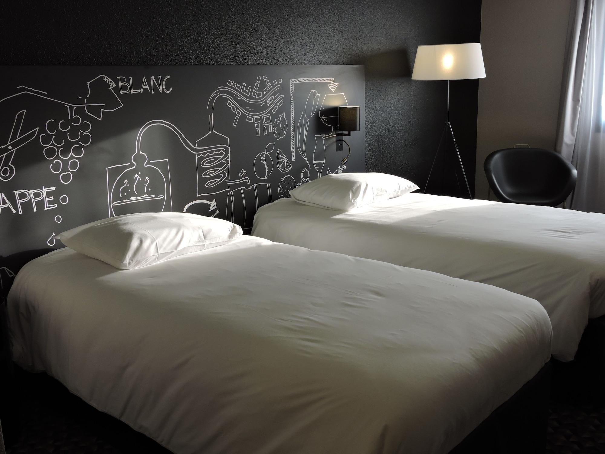 Ibis Styles Cognac Châteaubernard Exterior foto